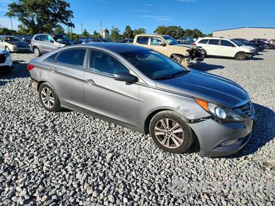 Czwarte zdjęcie samochodu z boku: 2013 HYUNDAI SONATA GLS VIN:5NPEB4AC7DH681413 - miniatura