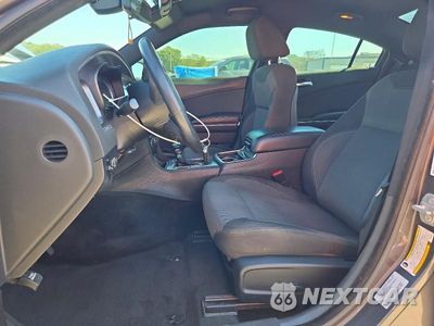 Zdjęcie 7 z 12 samochodu: 2016 DODGE CHARGER SE VIN:2C3CDXBG5GH199173 - miniatura