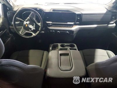Zdjęcie 8 z 12 samochodu: 2025 CHEVROLET SILVERADO K1500 LT-L VIN:3GCPKKEK5SG383219 - miniatura