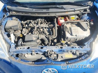 Zdjęcie 11 z 12 samochodu: 2014 TOYOTA PRIUS C TWO VIN:JTDKDTB32E1065181 - miniatura