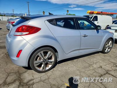 Trzecie zdjęcie samochodu z tyłu: 2017 HYUNDAI VELOSTER VALUE EDITION VIN:KMHTC6AD5HU316860 - miniatura
