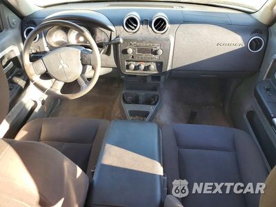 Zdjęcie 8 z 12 samochodu: 2007 MITSUBISHI RAIDER LS VIN:1Z7HC28K67S110680 - miniatura