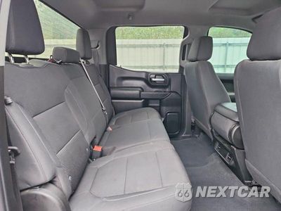 Zdjęcie 10 z 12 samochodu: 2021 CHEVROLET SILVERADO K1500 CUSTOM VIN:1GCPYBEK5MZ171373 - miniatura