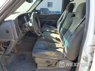 Zdjęcie 7 z 12 samochodu: 2004 CHEVROLET 3500 VIN:1GCHK33284F211199 - miniatura
