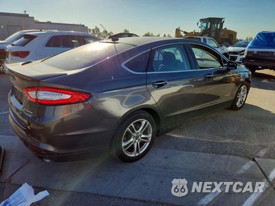 Trzecie zdjęcie samochodu z tyłu: 2015 FORD FUSION TITANIUM HEV VIN:3FA6P0RU5FR283148 - miniatura