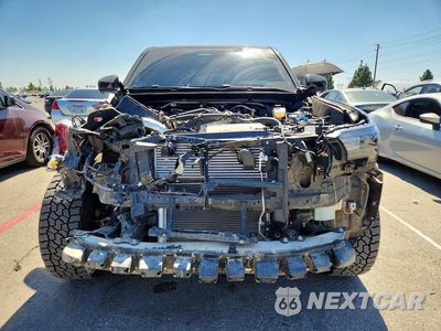 Piąte zdjęcie samochodu w środku: 2025 TOYOTA TACOMA TRD OFF-ROAD VIN:3TMLB5JN2SM102169 - miniatura