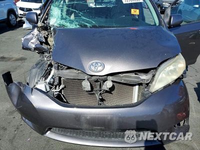 Zdjęcie 12 z 13 samochodu: 2012 TOYOTA SIENNA LIMITED 7-PASSENGER VIN:5TDYK3DC7CS220837 - miniatura
