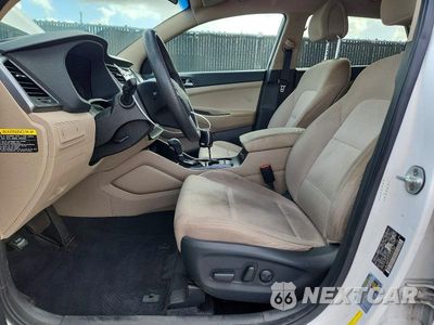 Zdjęcie 7 z 13 samochodu: 2017 HYUNDAI TUCSON SE VIN:KM8J33A45HU587083 - miniatura