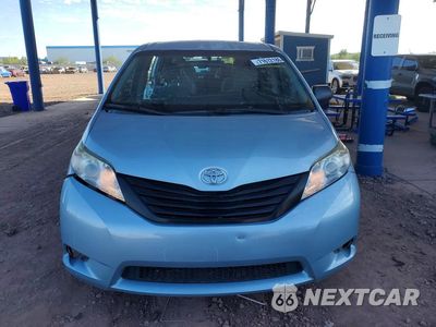 Piąte zdjęcie samochodu w środku: 2015 TOYOTA SIENNA L 7-PASSENGER VIN:5TDZK3DC6FS635205 - miniatura