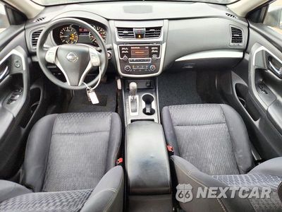 Zdjęcie 8 z 12 samochodu: 2017 NISSAN ALTIMA 2.5 S VIN:1N4AL3AP1HC166939 - miniatura