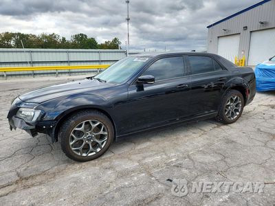 2015 CHRYSLER 300 S 2C3CCAGG3FH756895 - główne zdjęcie licytacji z USA - miniatura