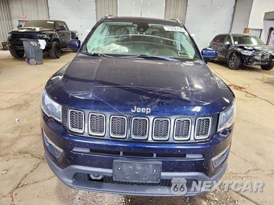 Piąte zdjęcie samochodu w środku: 2020 JEEP COMPASS LATITUDE VIN:3C4NJDBB9LT258176 - miniatura