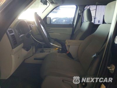 Zdjęcie 7 z 13 samochodu: 2008 JEEP LIBERTY SPORT VIN:1J8GN28K28W171643 - miniatura
