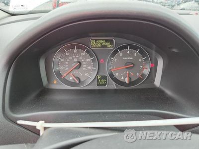 Zdjęcie 9 z 12 samochodu: 2013 VOLVO C30 T5 VIN:YV1672MK7D2304735 - miniatura