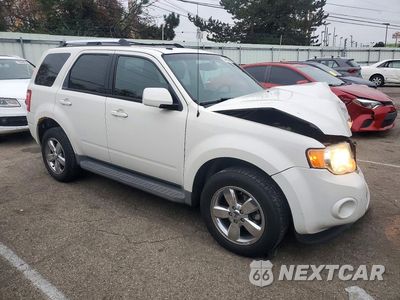 Czwarte zdjęcie samochodu z boku: 2011 FORD ESCAPE LIMITED VIN:1FMCU0EG6BKB21884 - miniatura