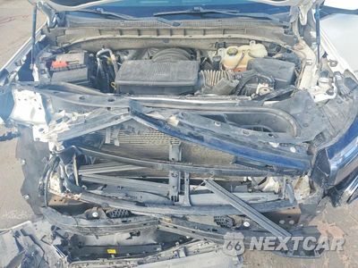 Zdjęcie 12 z 13 samochodu: 2022 CHEVROLET SUBURBAN K1500 RST VIN:1GNSKEKD5NR280542 - miniatura