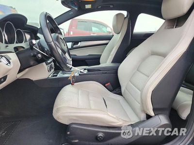 Zdjęcie 7 z 13 samochodu: 2013 MERCEDES-BENZ C 250 VIN:WDDGJ4HB4DG084044 - miniatura