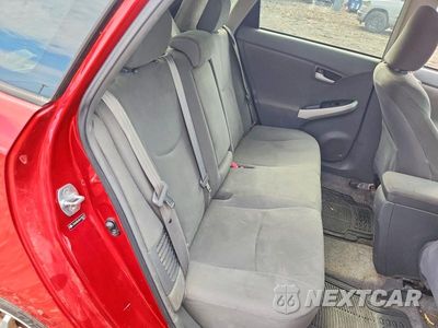 Zdjęcie 10 z 12 samochodu: 2011 TOYOTA PRIUS TWO VIN:JTDKN3DU9B1475717 - miniatura