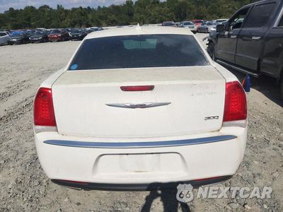 Zdjęcie 6 z 12 samochodu: 2019 CHRYSLER 300 TOURING VIN:2C3CCAAG2KH590002 - miniatura