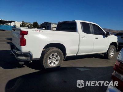Trzecie zdjęcie samochodu z tyłu: 2022 CHEVROLET SILVERADO LTD K1500 LT VIN:1GCVYDET4NZ194656 - miniatura