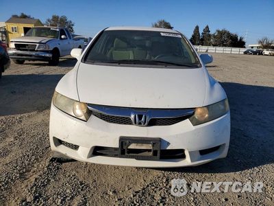 Piąte zdjęcie samochodu w środku: 2010 HONDA CIVIC LX VIN:19XFA1F5XAE075166 - miniatura