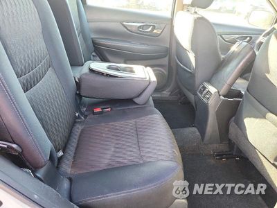 Zdjęcie 11 z 13 samochodu: 2018 NISSAN ROGUE S VIN:5N1AT2MT9JC710408 - miniatura