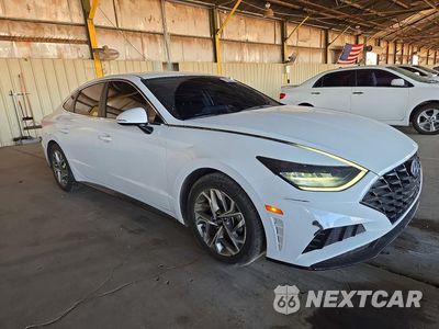 Czwarte zdjęcie samochodu z boku: 2021 HYUNDAI SONATA SEL VIN:5NPEL4JA0MH121521 - miniatura