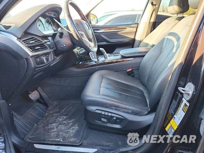 Zdjęcie 7 z 13 samochodu: 2016 BMW X5 XDR40E VIN:5UXKT0C57G0S76627 - miniatura