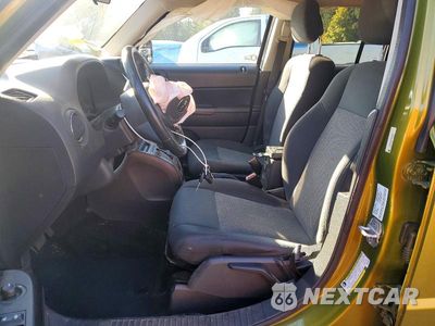 Zdjęcie 7 z 14 samochodu: 2012 JEEP PATRIOT VIN:1C4NJRAB4CD618894 - miniatura