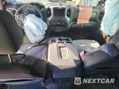 Zdjęcie 8 z 12 samochodu: 2021 CHEVROLET SILVERADO K2500 HEAVY DUTY LT VIN:1GC4YNEY9MF256114 - miniatura