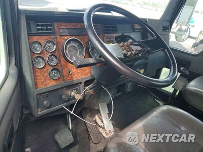 Zdjęcie 8 z 11 samochodu: 2000 KENWORTH CONSTRUCTION T300 VIN:2NKMHD6X6YM853599 - miniatura