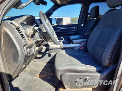 Zdjęcie 7 z 12 samochodu: 2020 RAM 1500 BIG HORN/LONE STAR VIN:1C6SRFFT9LN397077 - miniatura