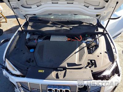 Zdjęcie 12 z 14 samochodu: 2022 AUDI E-TRON SPORTBACK PREMIUM VIN:WA11AAGE4NB030049 - miniatura