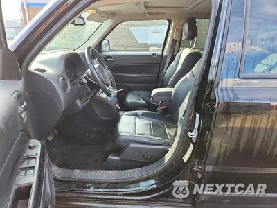 Zdjęcie 7 z 14 samochodu: 2015 JEEP PATRIOT LATITUDE VIN:1C4NJRFB4FD426145 - miniatura