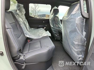 Zdjęcie 10 z 13 samochodu: 2026 TOYOTA TUNDRA VIN:5TFWA5DB5TX394641 - miniatura