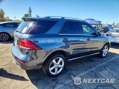 Trzecie zdjęcie samochodu z tyłu: 2016 MERCEDES-BENZ GLE 350 4MATIC VIN:4JGDA5HBXGA744416 - miniatura