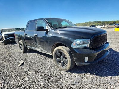Czwarte zdjęcie samochodu z boku: 2014 RAM 1500 ST VIN:1C6RR7KT1ES375637 - miniatura