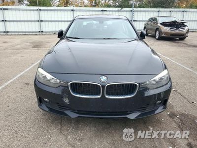 Piąte zdjęcie samochodu w środku: 2013 BMW 328 XI VIN:WBA3B3C53DF537428 - miniatura
