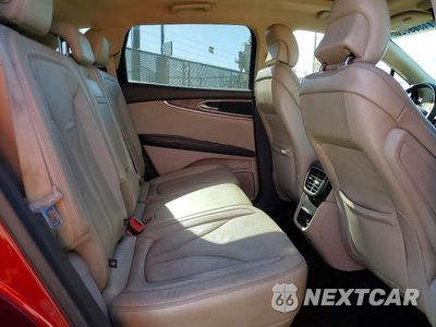 Zdjęcie 11 z 13 samochodu: 2017 LINCOLN MKX RESERVE VIN:2LMPJ6LR6HBL15470 - miniatura