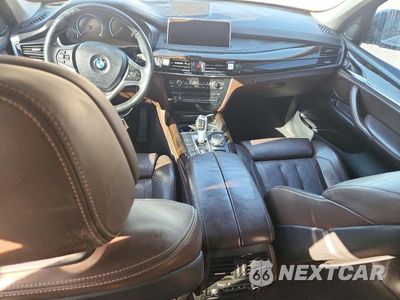 Zdjęcie 8 z 13 samochodu: 2016 BMW X5 SDRIVE35I VIN:5UXKR2C57G0R70275 - miniatura