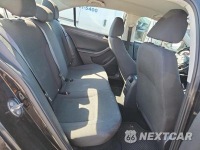 Zdjęcie 10 z 12 samochodu: 2015 VOLKSWAGEN JETTA BASE VIN:3VW2K7AJ4FM252694 - miniatura