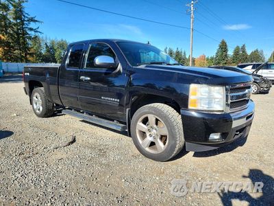 Czwarte zdjęcie samochodu z boku: 2011 CHEVROLET SILVERADO K1500 LT VIN:1GCRKSE35BZ298950 - miniatura