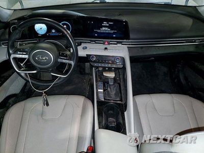 Zdjęcie 8 z 13 samochodu: 2021 HYUNDAI ELANTRA LIMITED VIN:5NPLP4AG5MH013041 - miniatura