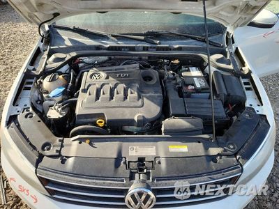 Zdjęcie 11 z 12 samochodu: 2015 VOLKSWAGEN JETTA TDI VIN:3VWLA7AJ4FM332360 - miniatura
