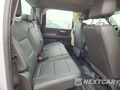Zdjęcie 10 z 13 samochodu: 2026 CHEVROLET SILVERADO K2500 HEAVY DUTY VIN:1GC4KLE71TF239707 - miniatura