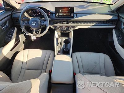 Zdjęcie 8 z 13 samochodu: 2024 HONDA ACCORD LX VIN:1HGCY1F24RA036707 - miniatura