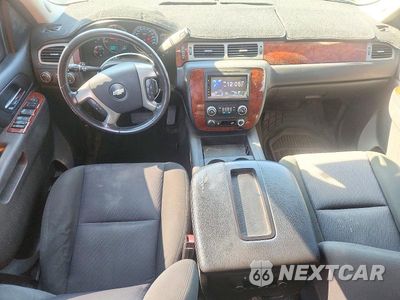Zdjęcie 8 z 13 samochodu: 2013 CHEVROLET TAHOE K1500 LS VIN:1GNSKAE02DR367198 - miniatura
