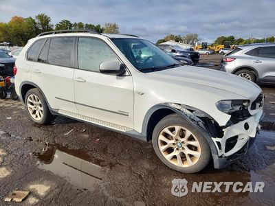 Czwarte zdjęcie samochodu z boku: 2012 BMW X5 XDRIVE35I VIN:5UXZV4C5XCL752457 - miniatura