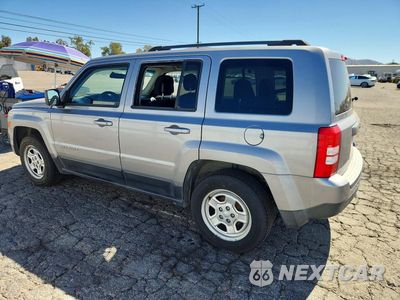 Drugie zdjęcie samochodu z przodu: 2015 JEEP PATRIOT SPORT VIN:1C4NJPBA0FD280571 - miniatura