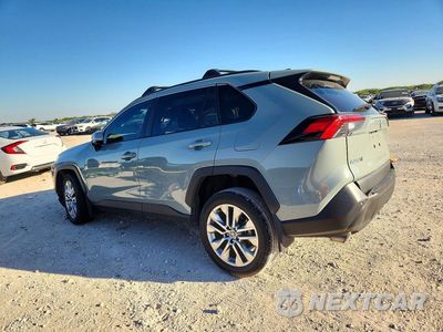 Drugie zdjęcie samochodu z przodu: 2023 TOYOTA RAV4 XLE PREMIUM VIN:2T3C1RFV4PW286281 - miniatura